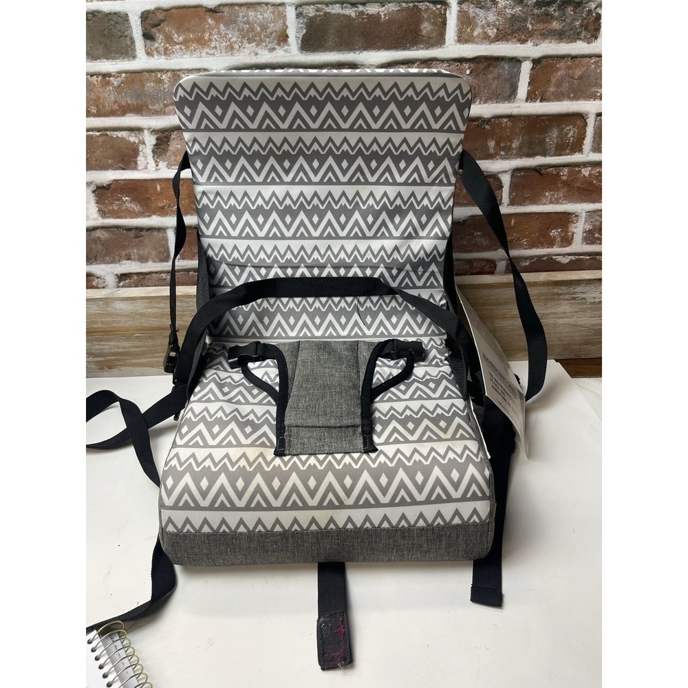 DreamBaby Gray White Booster Chair with Adjustable Harness